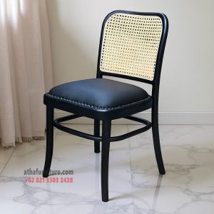Armless Hotel Chairs